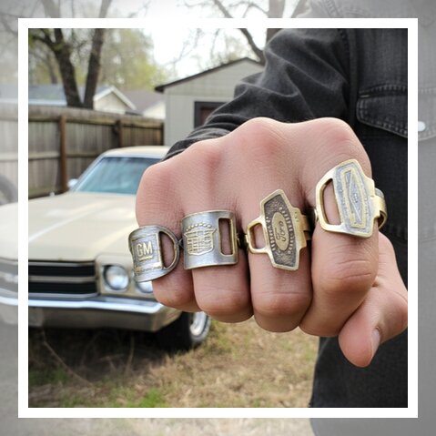 Ring aus Vintage-Autoschlüssel – Messing, verchromt mit Gebrauchsspuren Upcycling-Ring aus einem originalen Vintage-Autoschlüssel, Messing mit Patina