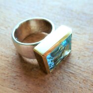 Goldring mit Aquamarien