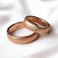 Einzigartige Trauringe Rotgold handgefertigt Baden